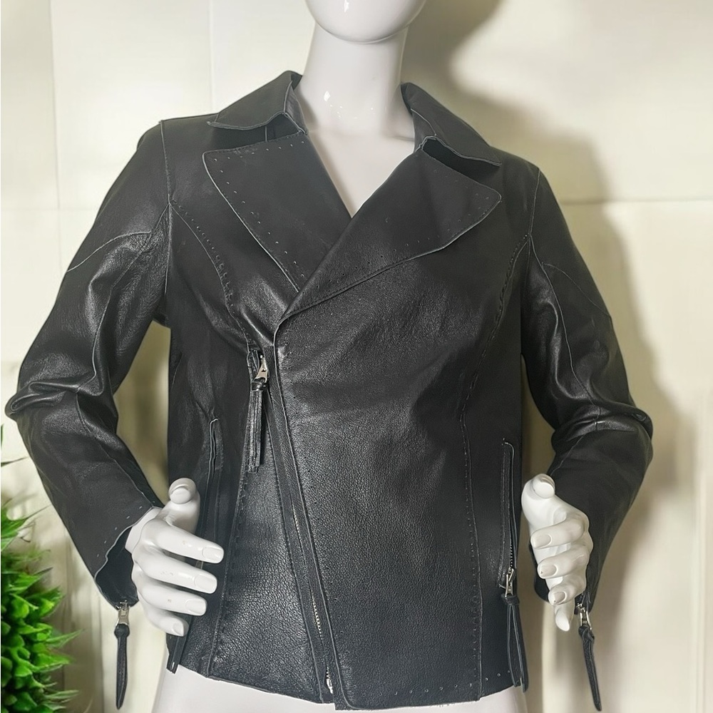 Women's Pamela Dennis Black Leather Jacket (M)